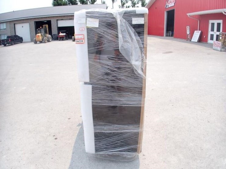 unused-steelman-7-ft-garage-cabinet(s)-image-9