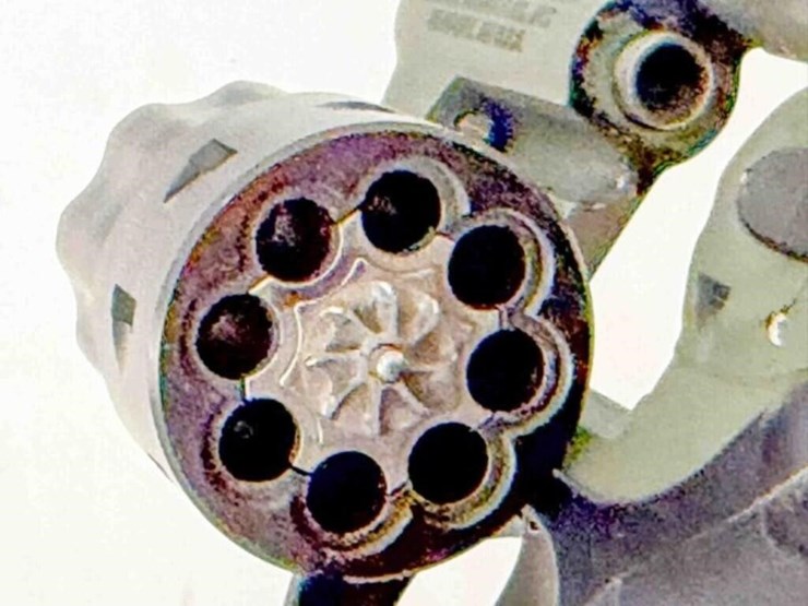 ruger-lcr-od-green-22lr-pistol-image-12