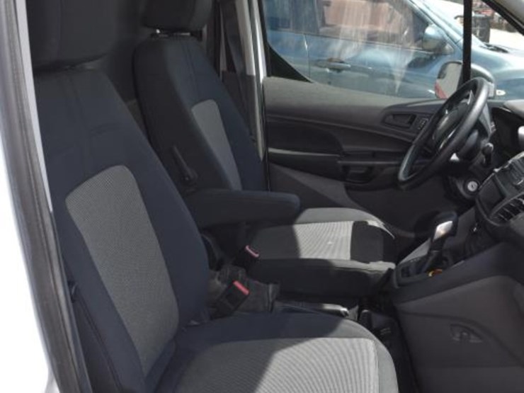 2020-ford-transit-image-7