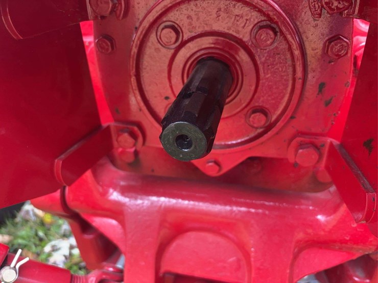 1970-farmall-544-hydro-diesel-row-crop-golden-demonstrator-image-61