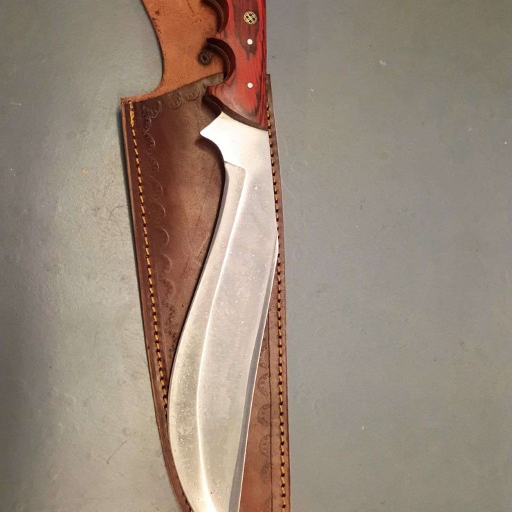 CUSTOM STAINLESS STEEL FIXED BLADE KNIFE WITH GOLD METAL/RED STRIPED HANDLE