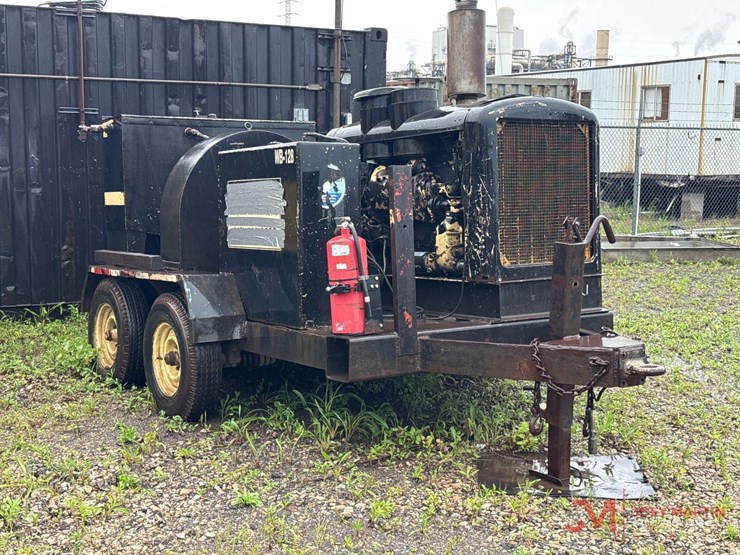 american-wbd200n-trailer-mounted-water-blaster-image-1