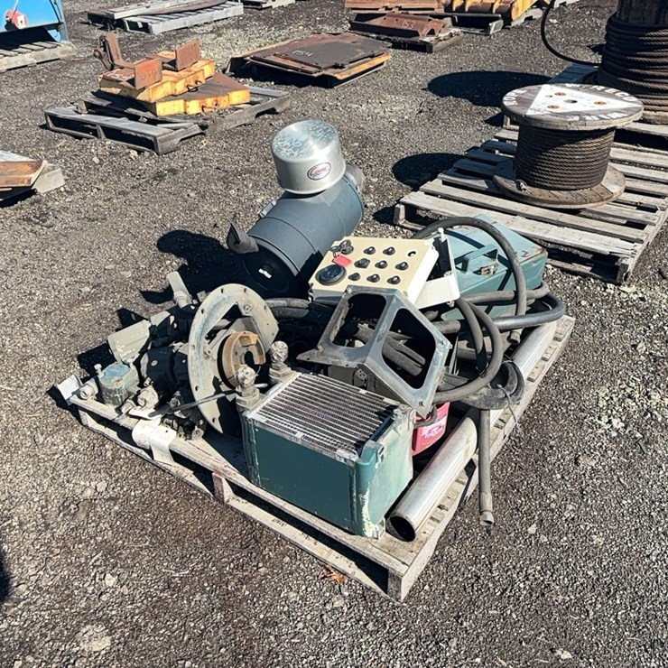 POWERSCREEN 830
