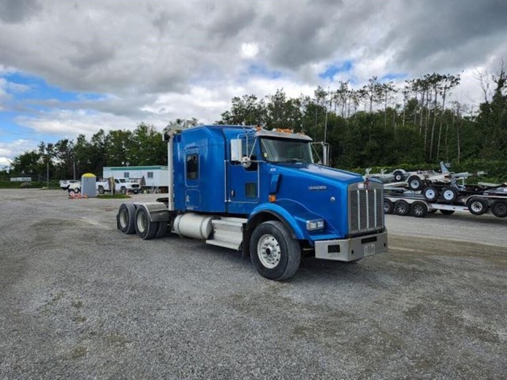 2008-kenworth-t800-image-3