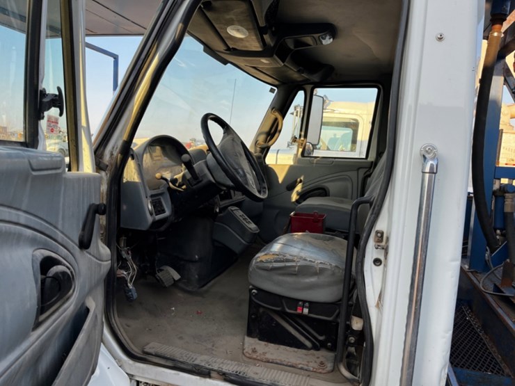 2006-international-workstar-7400-image-7
