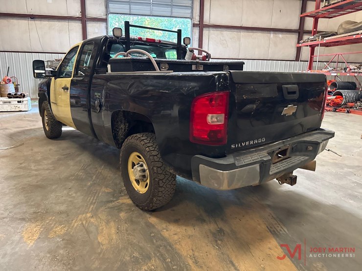 2009-chevrolet-silverado-2500-image-4