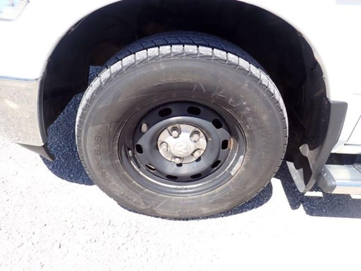 2016-dodge-1500-image-58