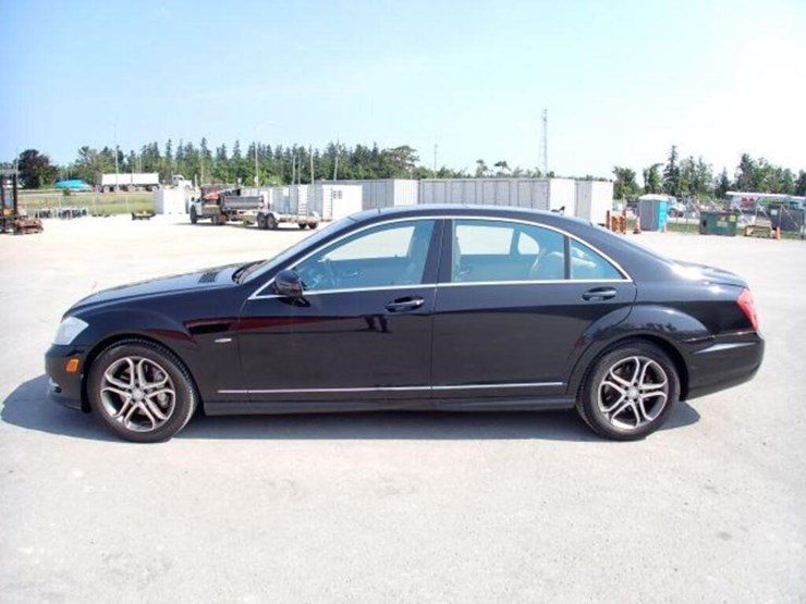 2012-mercedes-benz-s350-bluetec-4matic-awd-sedan-w-image-8