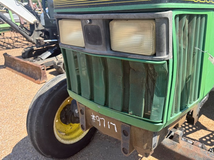 john-deere-5200-image-10
