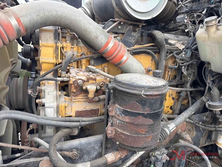 2003-kenworth-t800-image-24