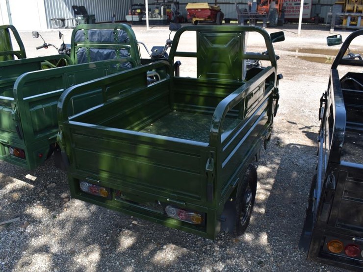 3-wheel-electric-cart-(serial-#-kr2026429amam2939)-(k)-image-4