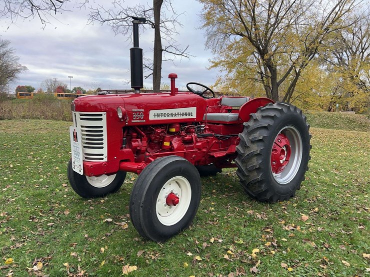 1957-international-350-image-1