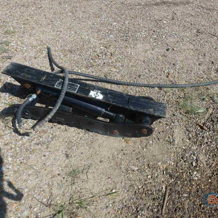 GIYI HYDRAULIC EXCAVATOR THUMB, S/N 240915