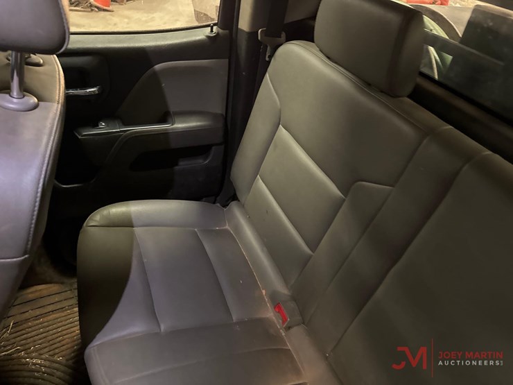 2018-chevrolet-silverado-3500-image-28