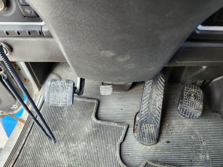 2008-kenworth-t800-image-30