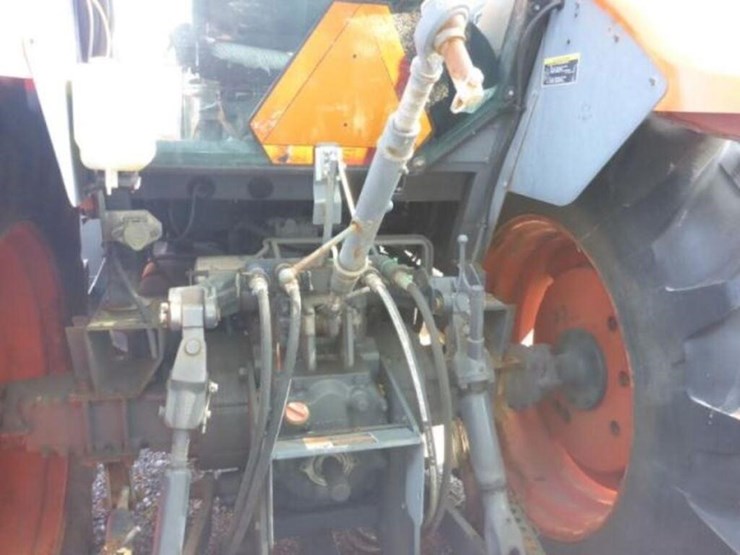 kubota-m110x-image-11