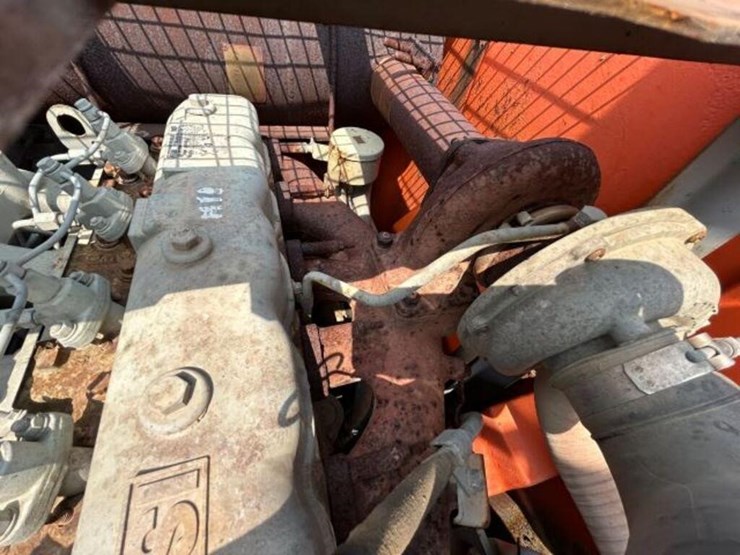 2007-hitachi-zx225us-lc-image-36
