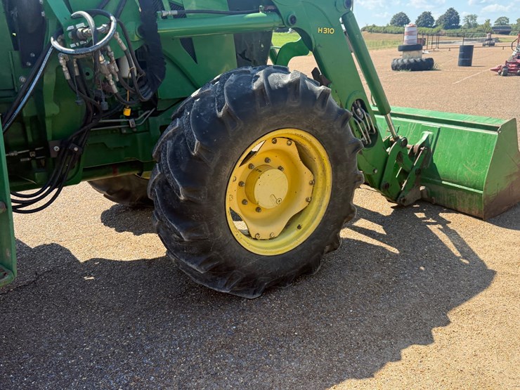 john-deere-5200-image-23
