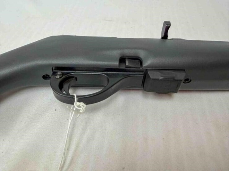 remington-597-22lr-rifle-image-8