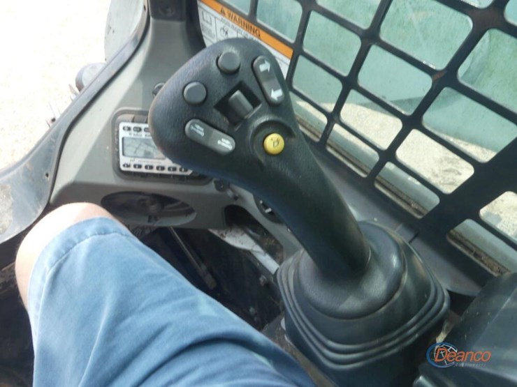 2018-bobcat-t770-image-11