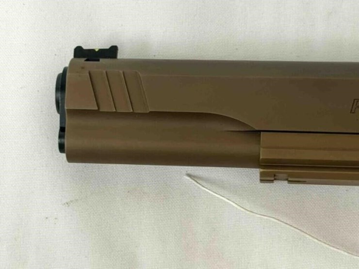 para-1911-elite-ls-hunter-10mm-pistol-image-15