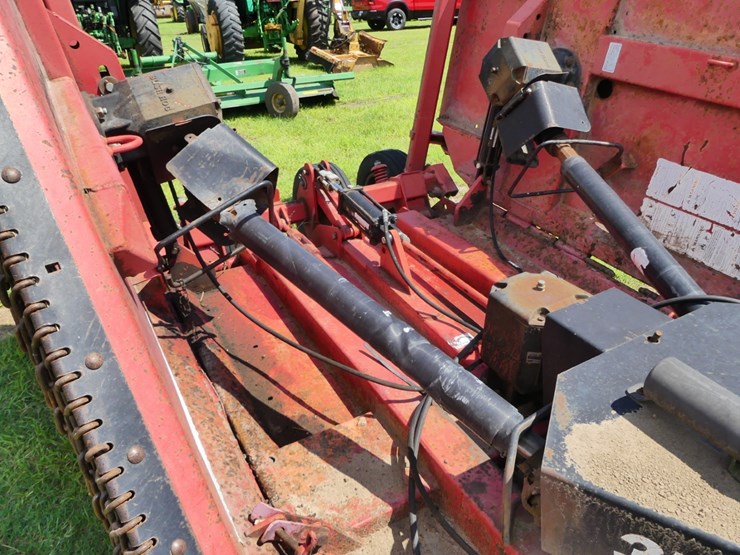 bush-hog-3715-image-8