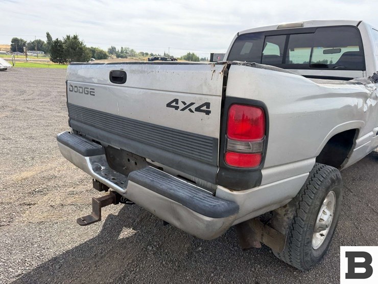 2001-dodge-ram-2500-image-21