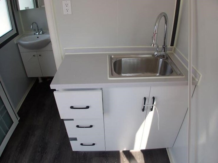 unused-bastone-7-ft-x-20-ft-mobile-prefab-house-image-9