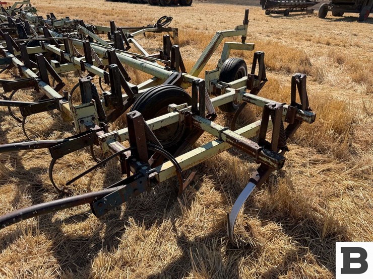 calkins-40'-field-cultivator-image-24