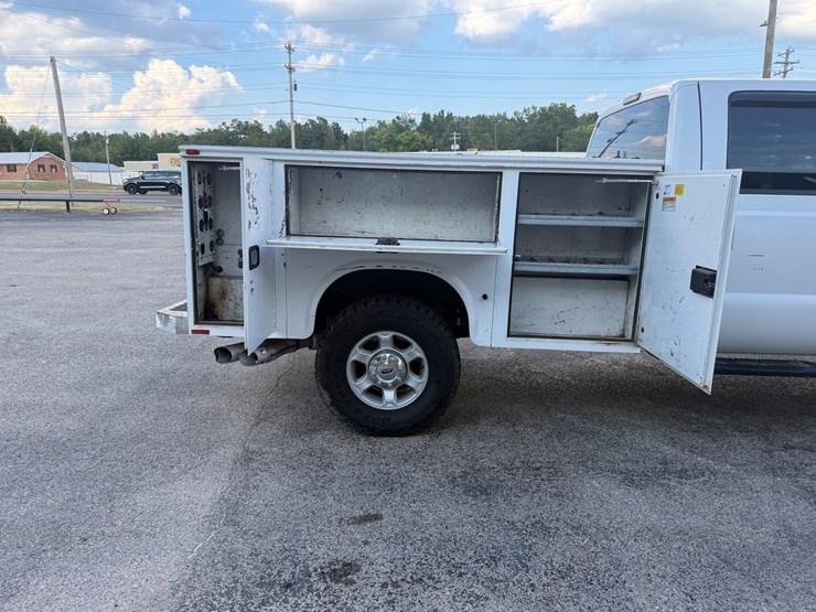 2016-ford-f350-image-7