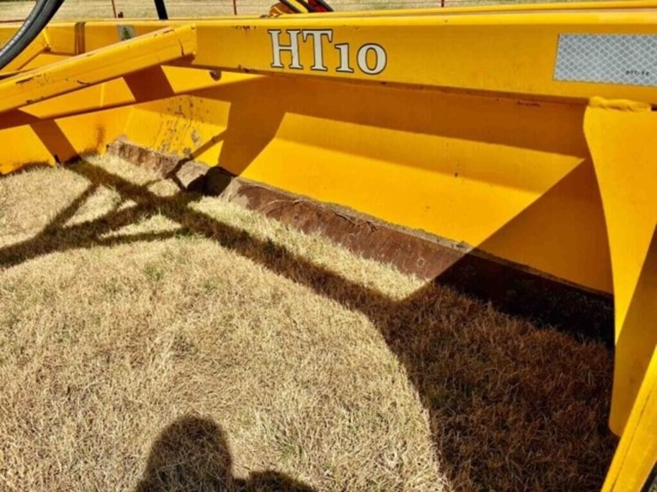 dh-farm-ht10-drag-scaper-image-12