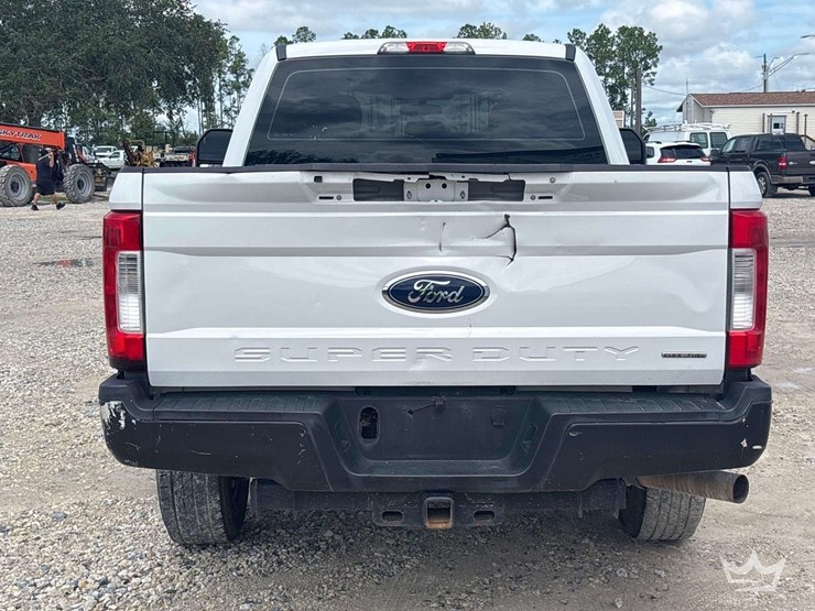 2017-ford-f250-image-23