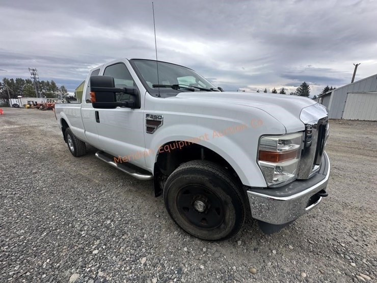 2010-ford-f250-image-9
