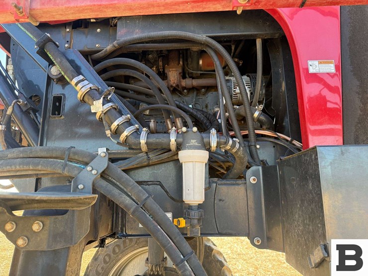 2018-case-ih-patriot-2250-image-28