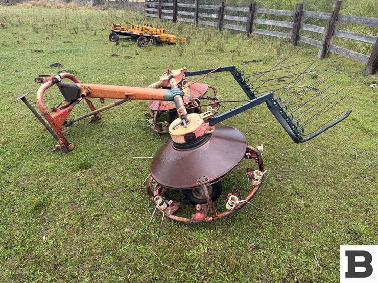 kuhn-haybob-300-image-2