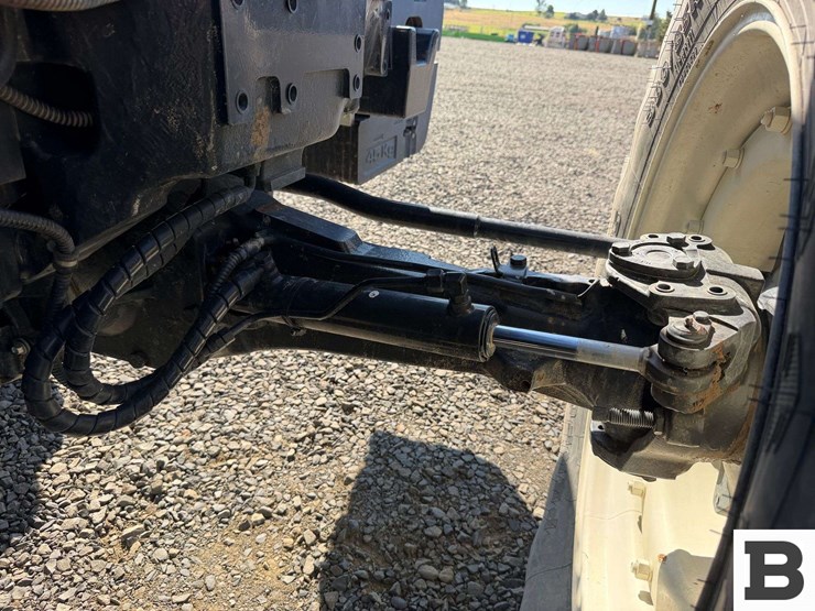2016-new-holland-t6.145-image-50