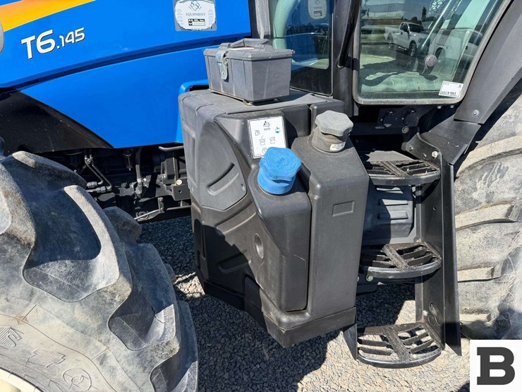 2016-new-holland-t6.145-image-18