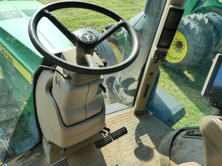 2014-john-deere-8370r-image-18