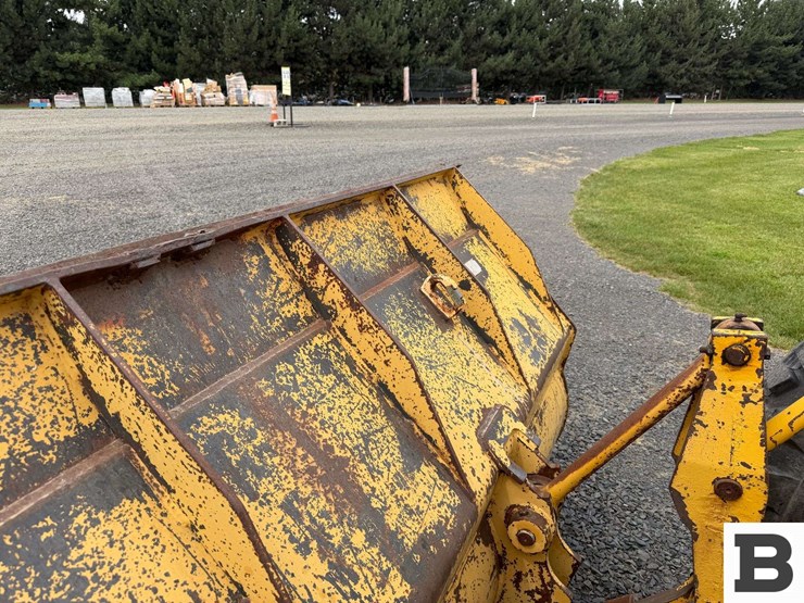 caterpillar-920-image-12