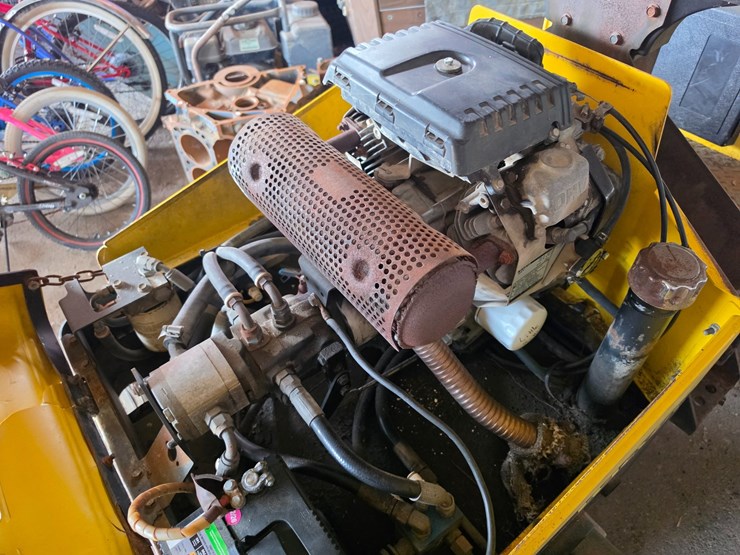#25518-•-wacker-vibratory-compactor-image-11