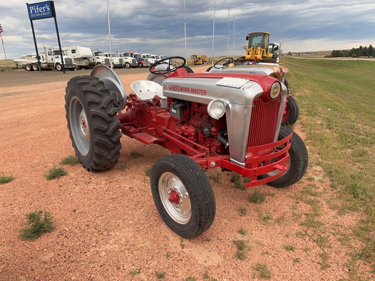 1958-ford-651-image-5