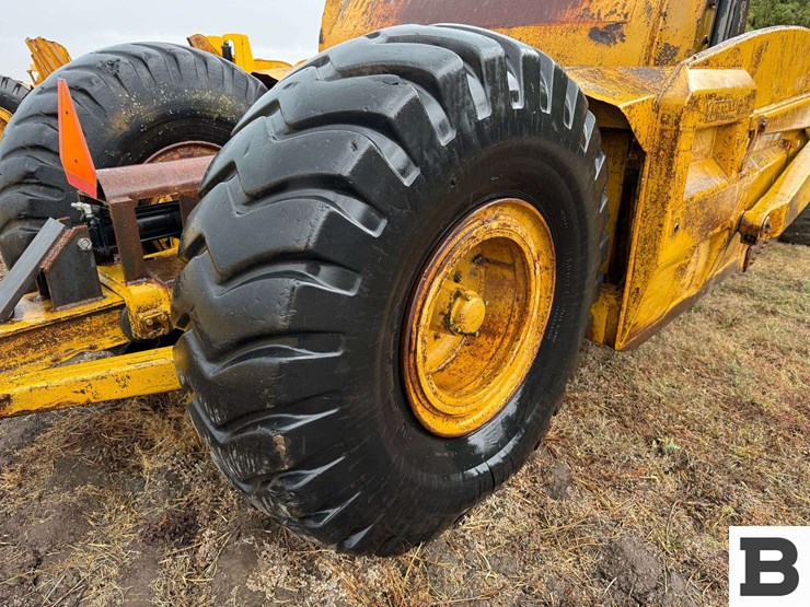 caterpillar-60-image-32
