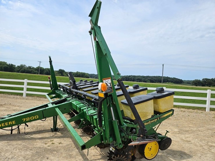 john-deere-7200-image-58