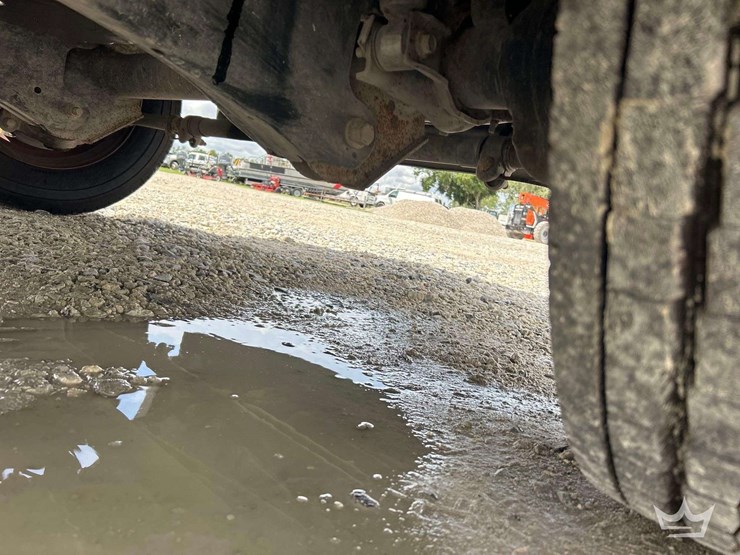 2017-ford-f550-image-23