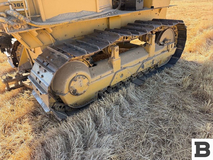 1972-caterpillar-d6c-image-16