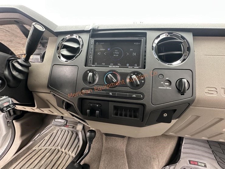 2010-ford-f250-image-38