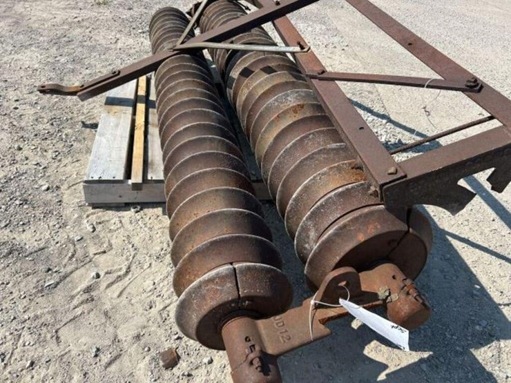 antique-8-ft-dunham-tow-behind-cultipacker-image-14
