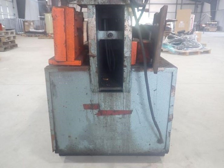 scotchman-industries-6509-24m-65-ton-punch-press-image-29