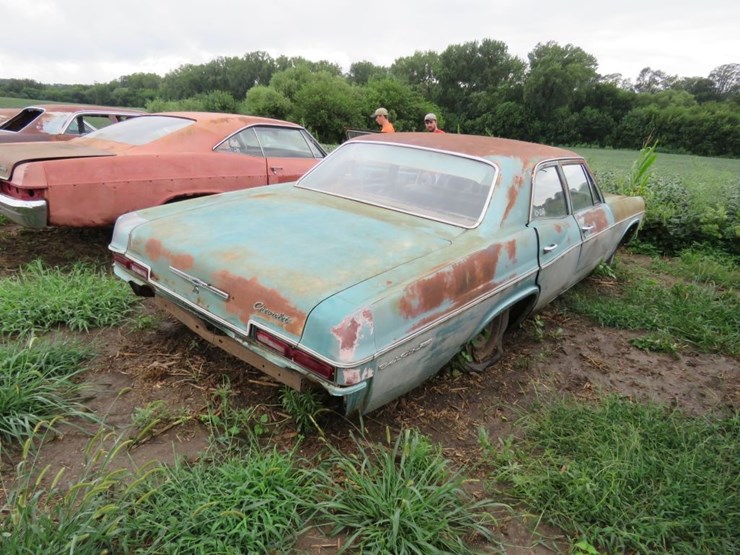 1966-chevrolet-belair-4dr-sedan-image-2