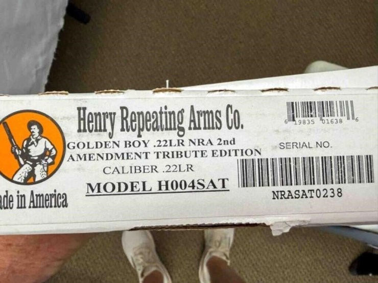 henry-golden-boy-2nd-amendement-22lr-rifle-image-26